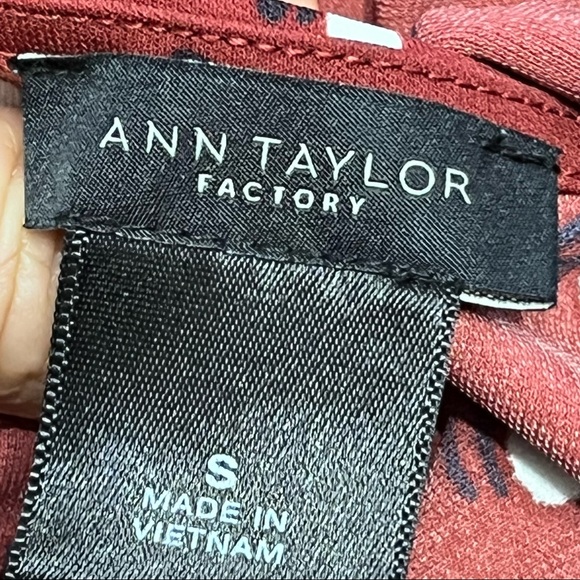 Ann Taylor Factory sleeveless Top size S - Picture 8 of 9